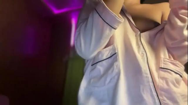 Image 8 of sunny_angelx Stream on Chaturbate on 1 month ago