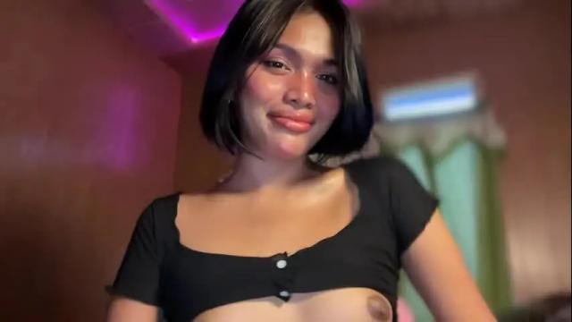 Image 11 of sunny_angelx Stream on Chaturbate on 1 month ago