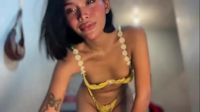Image 7 of sunny_angelx Stream on Chaturbate on 6 days ago