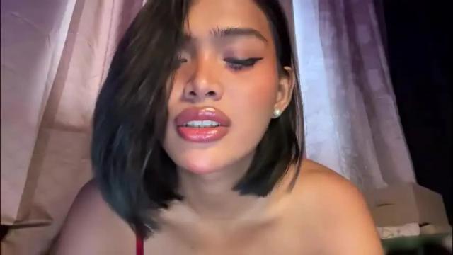 Image 3 of sunny_angelx Stream on Chaturbate on 2 months ago