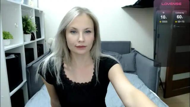Image 2 of sunny_bunny6 Stream on Chaturbate on 2 months ago