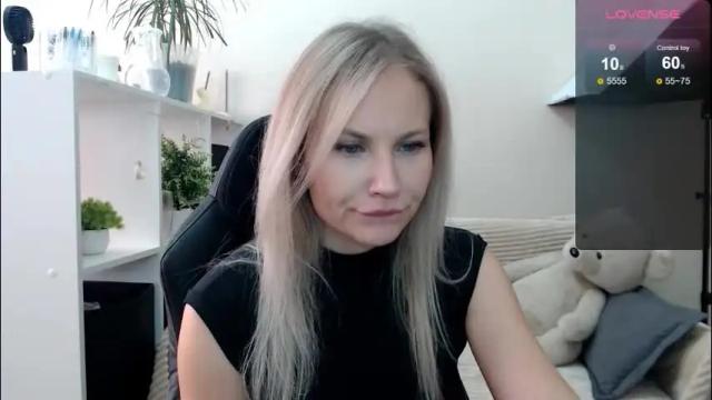 Thumbnail 2, sunny_bunny6's Stream at Chaturbate, 1 month ago