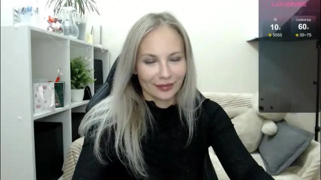 Image 10 of sunny_bunny6 Stream on Chaturbate on 23 days ago