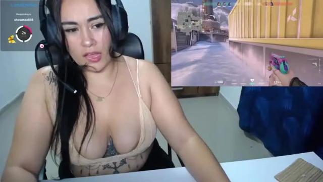 Image 3 of sunny_gamer Stream on Chaturbate on 16 months ago