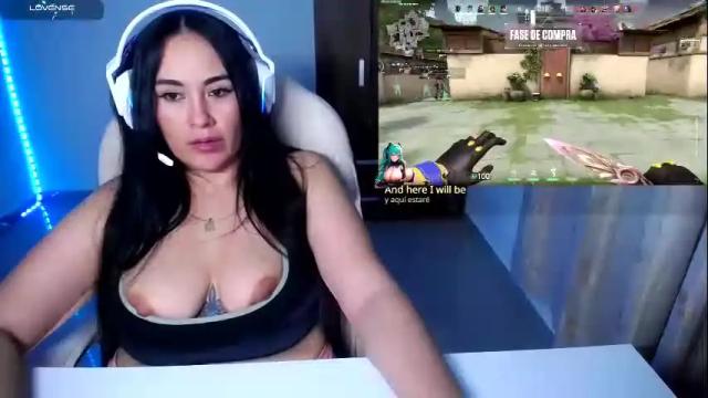 Image 12 of sunny_gamer Stream on Chaturbate on 1 month ago