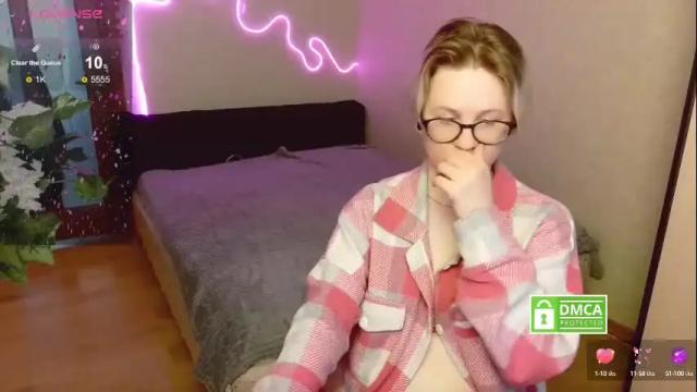Image 2 of sunny_mood Stream on Chaturbate on 1 month ago