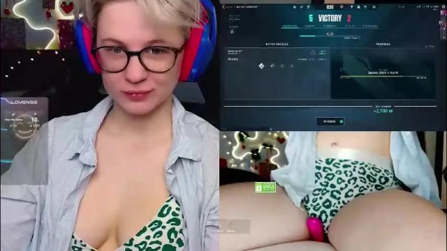 Image 3 of sunny_mood Stream on Chaturbate on 1 month ago