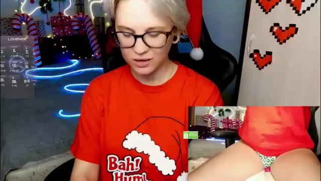 Image 2 of sunny_mood Stream on Chaturbate on 27 days ago