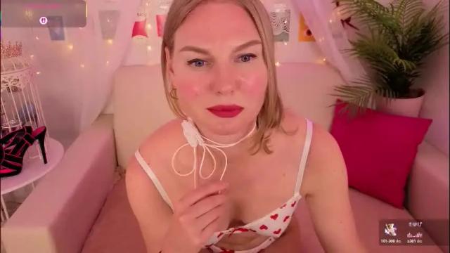 Image 12 of sunny_nicoleee Stream on Chaturbate on 1 month ago
