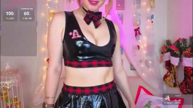 Image 6 of sunny_nicoleee Stream on Chaturbate on 1 month ago