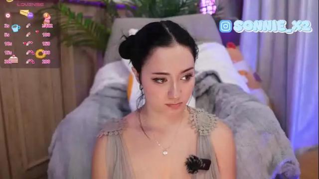 Image 7 of sunny_sonnie Stream on Chaturbate on 2 months ago