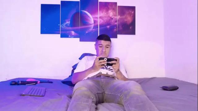 Image 8 of sunnyandevan Stream on Chaturbate on 2 months ago