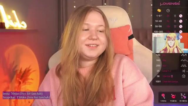 Image 12 of sunnycupcake Stream on Chaturbate on 13 months ago