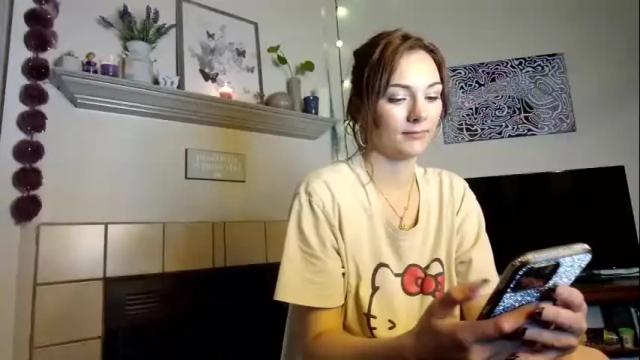 Image 12 of sunshin3slut Stream on Chaturbate on 6 months ago
