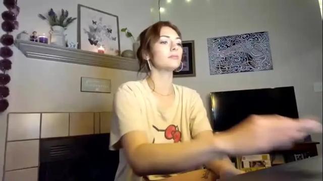 Image 6 of sunshin3slut Stream on Chaturbate on 6 months ago