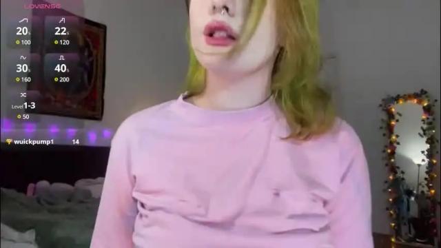 Image 2 of sunshine_lina Stream on Chaturbate on 2 months ago