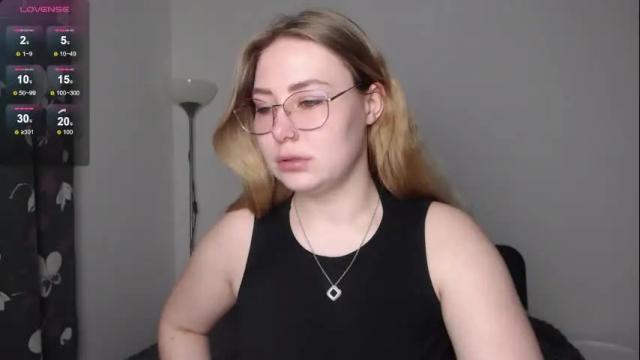 Thumbnail 1, sunshinebeatrice11's Stream at Chaturbate, 2 months ago