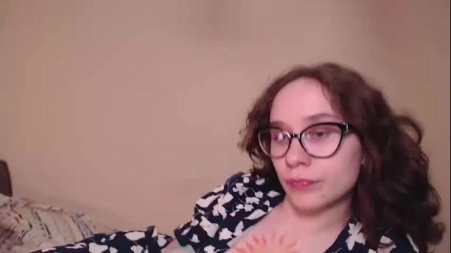 Image 4 of sunshinehella Stream on Chaturbate on 2 months ago