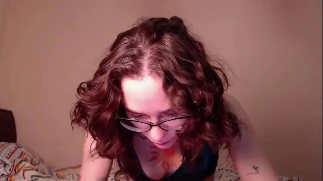 Image 12 of sunshinehella Stream on Chaturbate on 2 months ago