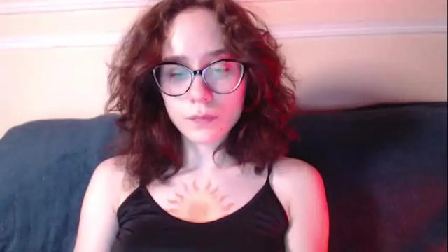 Image 8 of sunshinehella Stream on Chaturbate on 2 months ago