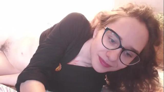 Image 3 of sunshinehella Stream on Chaturbate on 2 months ago