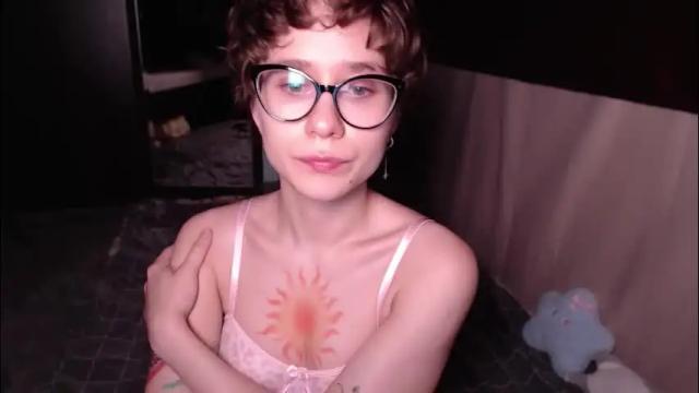Image 4 of sunshinehella Stream on Chaturbate on 2 days ago