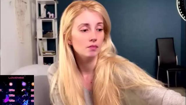 Image 2 of super_peach_stream Stream on Chaturbate on 1 month ago