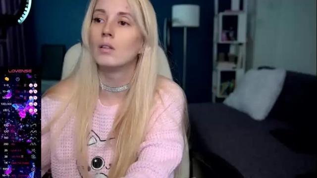 Image 2 of super_peach_stream Stream on Chaturbate on 1 month ago