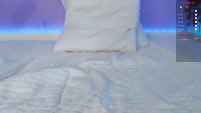 Image 8 of superbdolls Stream on Chaturbate on 23 days ago