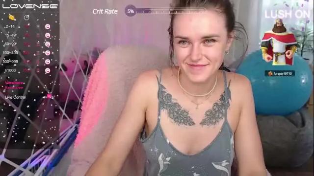 Image 3 of superhotgirlhere Stream on Chaturbate on 1 month ago