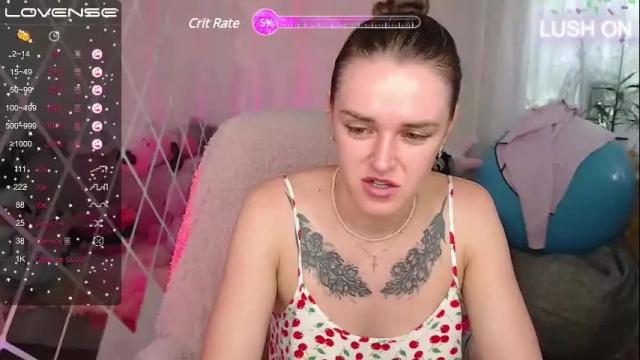 Image 2 of superhotgirlhere Stream on Chaturbate on 1 month ago