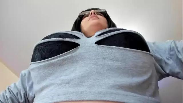 Image 3 of superioralphacouple Stream on Chaturbate on 1 month ago