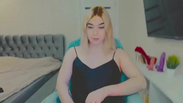 Image 4 of suprremedream Stream on Chaturbate on 14 months ago