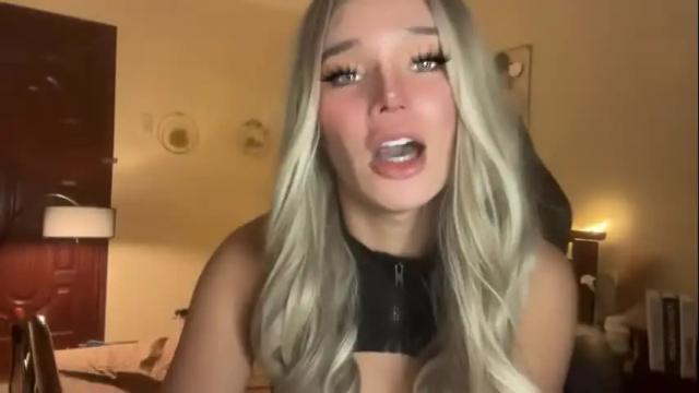 Thumbnail 2, surprisecockmia's Stream at Chaturbate, 15 months ago
