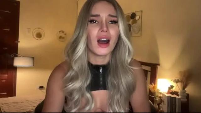 Image 8 of surprisecockmia Stream on Chaturbate on 14 months ago