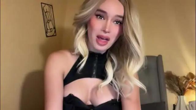 Thumbnail 1, surprisecockmia's Stream at Chaturbate, 1 month ago