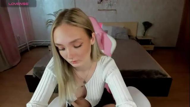 Image 3 of susan__clark Stream on Chaturbate on 27 days ago