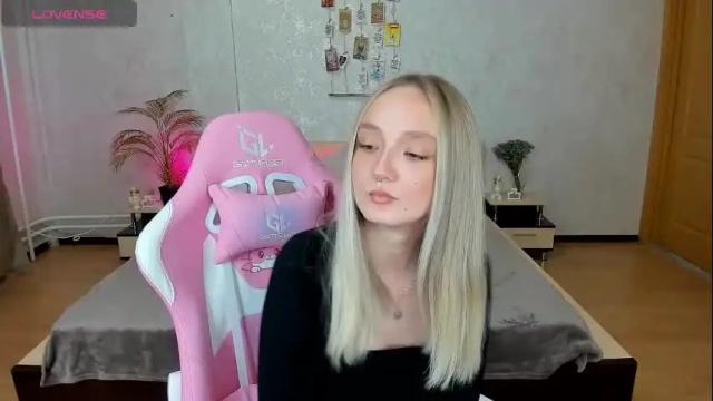 Image 7 of susan__clark Stream on Chaturbate on 24 days ago