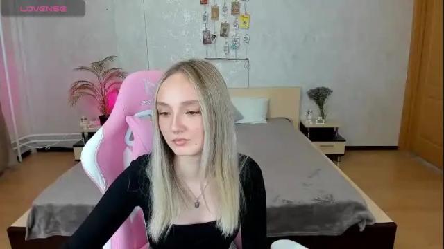 Image 8 of susan__clark Stream on Chaturbate on 24 days ago
