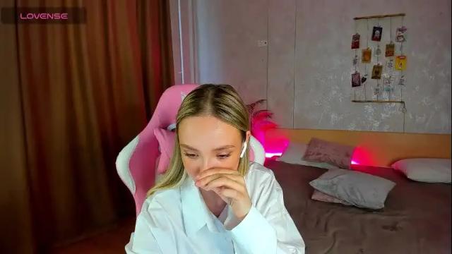 Image 4 of susan__clark Stream on Chaturbate on 21 days ago