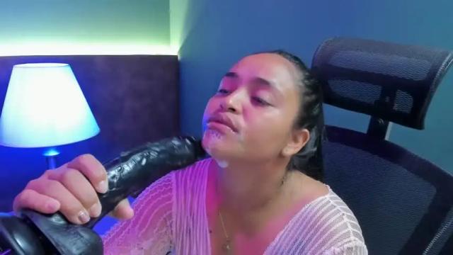 Image 3 of susan_bigass Stream on Chaturbate on 17 months ago