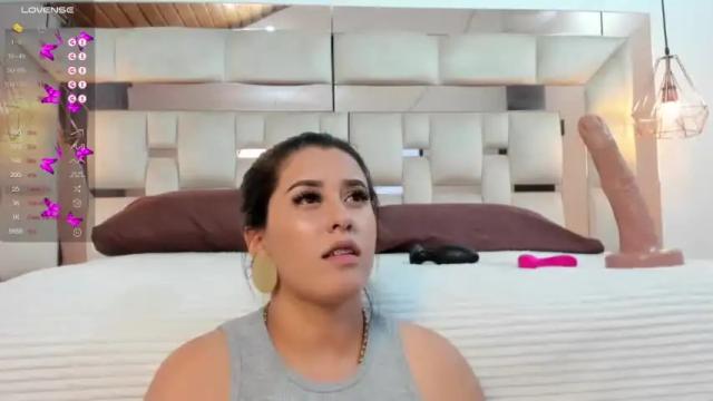 Image 4 of susan_jones_tcw Stream on Chaturbate on 15 months ago