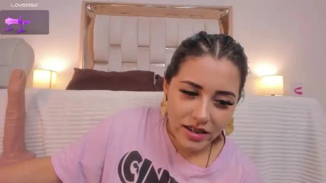 Image 3 of susan_jones_tcw Stream on Chaturbate on 12 months ago