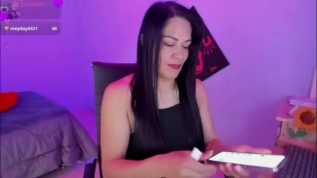 Image 7 of susan_ramires Stream on Chaturbate on 1 month ago