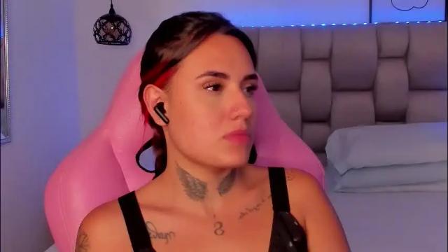 Image 8 of susan_sweet7 Stream on Chaturbate on 11 days ago