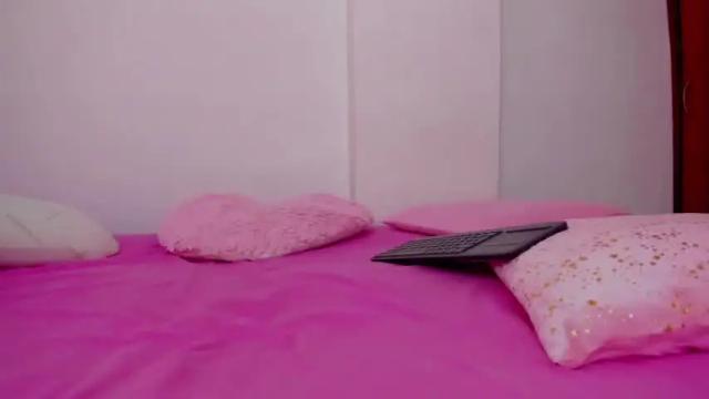 Image 2 of susana_98 Stream on Chaturbate on 16 months ago