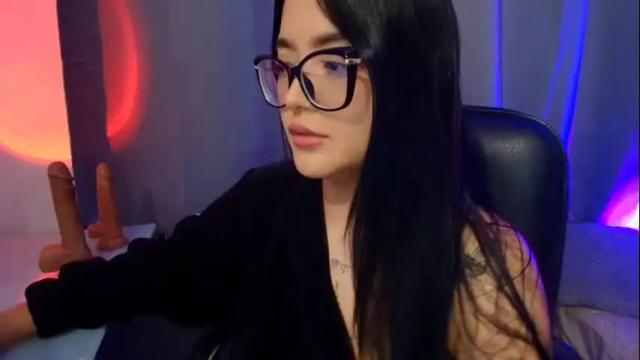 Image 2 of susana_hank Stream on Chaturbate on 2 months ago