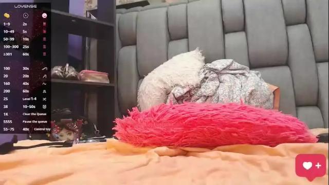Image 4 of susana_hicks Stream on Chaturbate on 23 days ago
