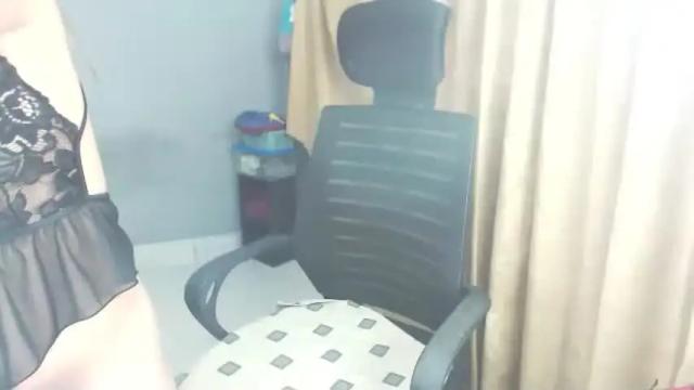 Image 8 of susanleroy Stream on Chaturbate on 14 days ago