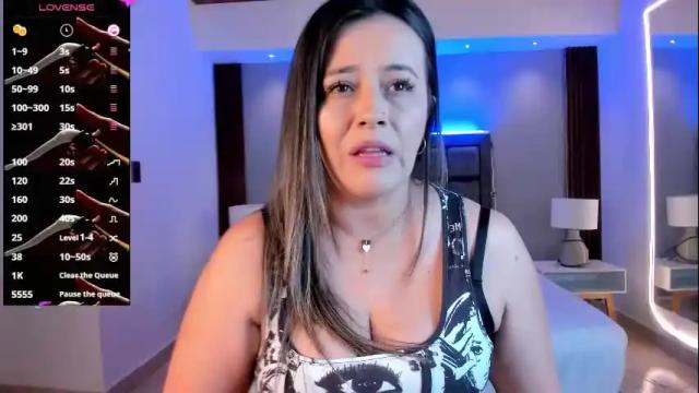 Thumbnail 1, susann_ross's Stream at Chaturbate, 1 month ago